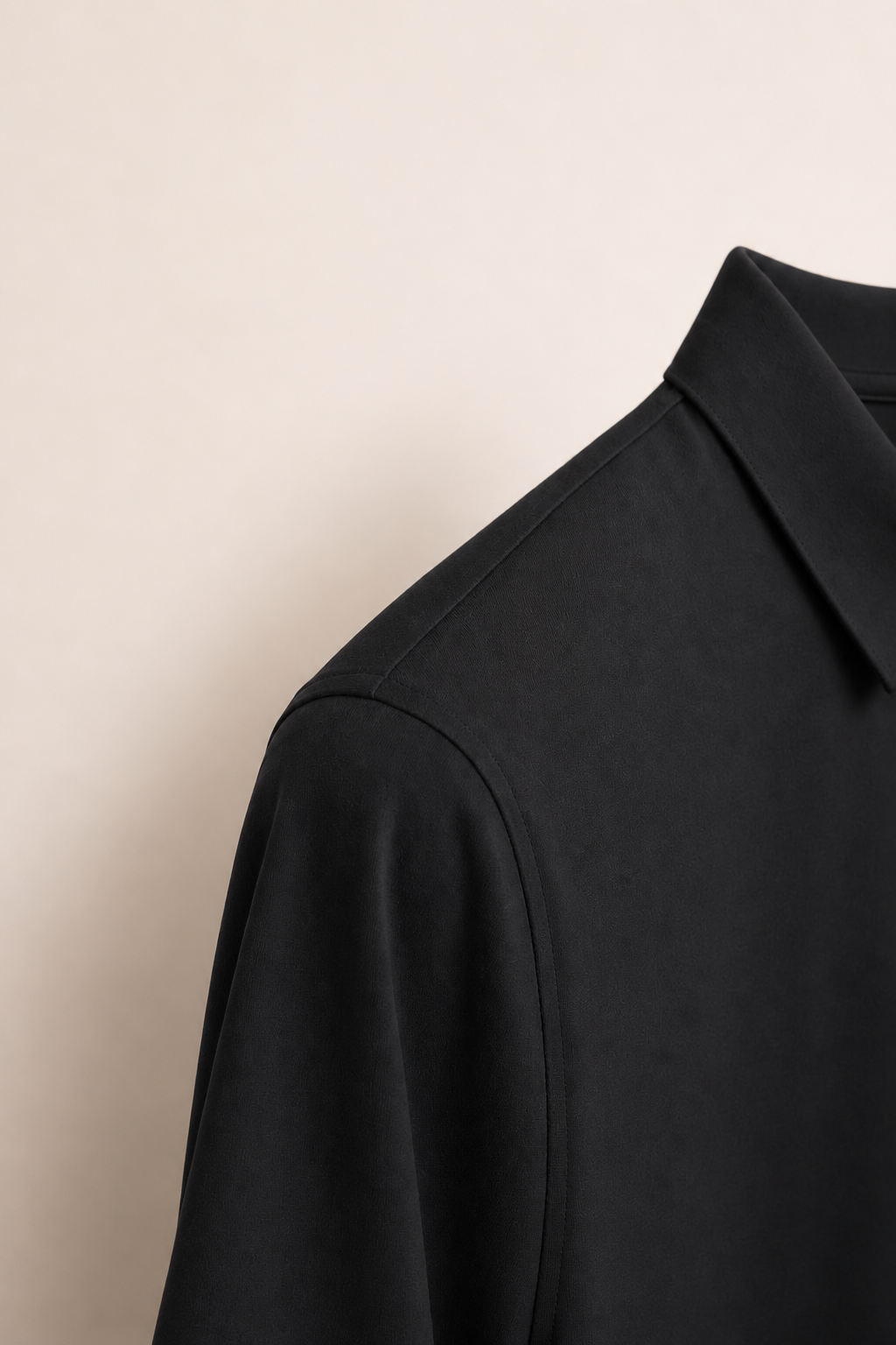Tour Polo in Black