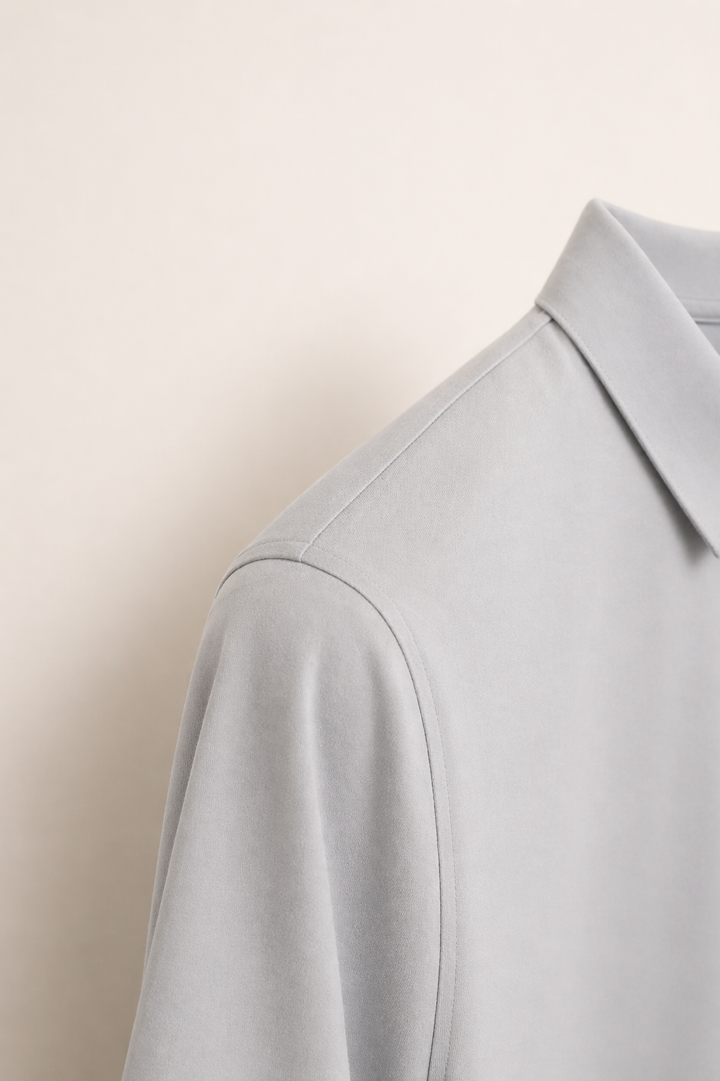Tour Polo in Grey