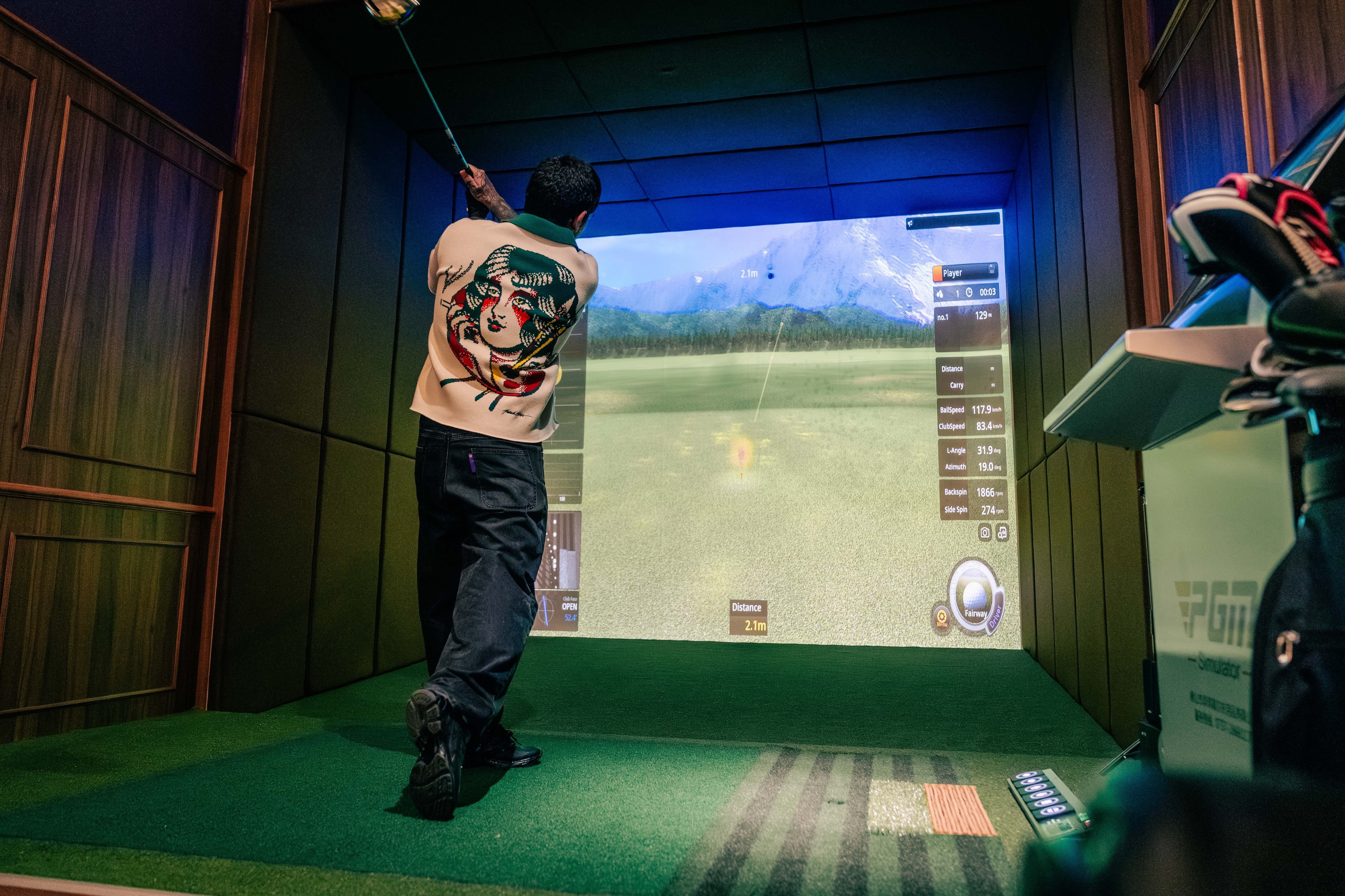 MaxGolf | A Private Golf Lounge & Membership Experience in Singapore